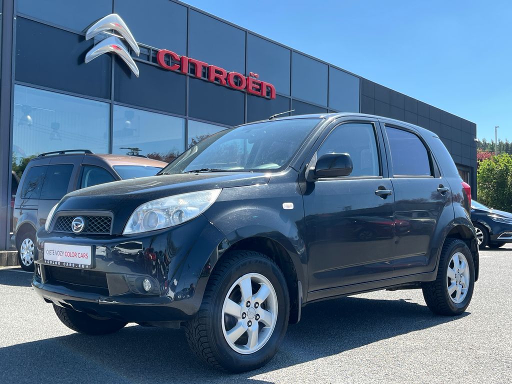 Daihatsu Terios  1.5i 77kW 4X4 Tažné Po servise