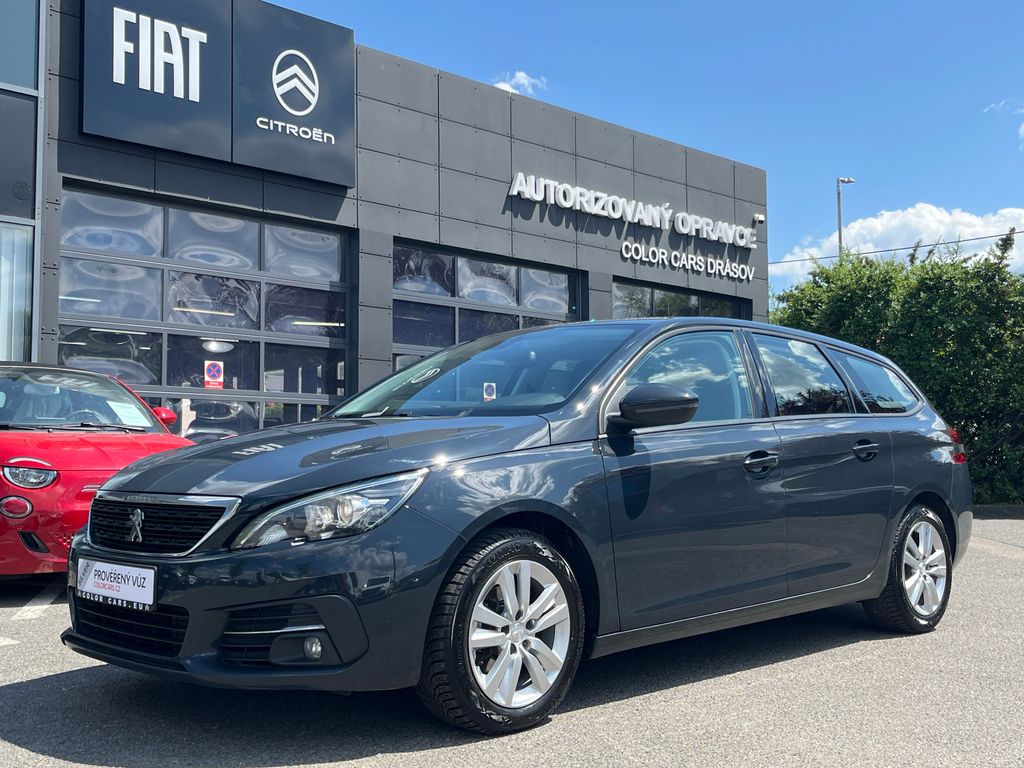Peugeot 308  1.2 130k SERVIS ZÁRUKA