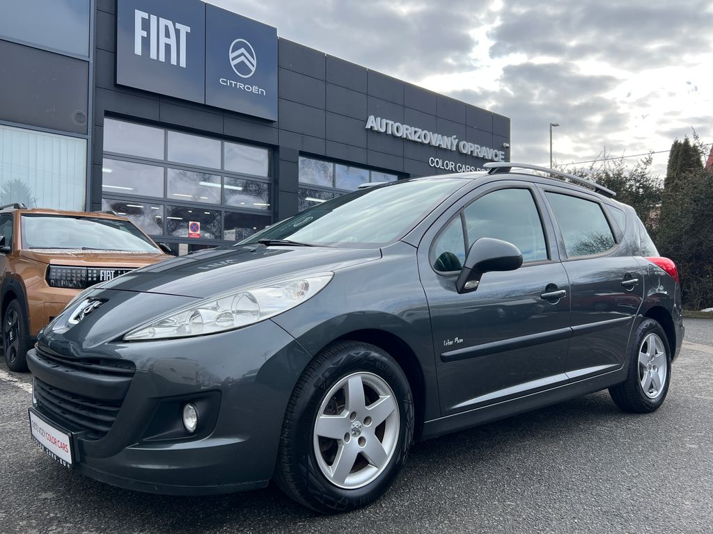 Peugeot 207  1.4 95k SERVIS PANORAMA