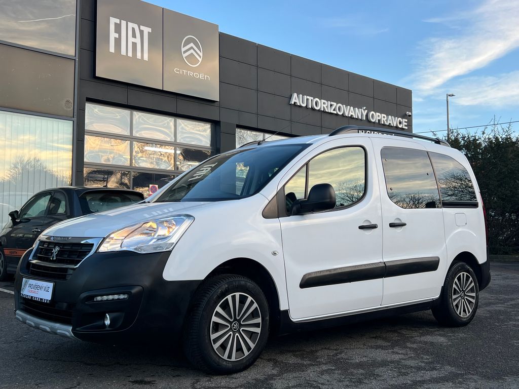 Peugeot Partner  1.2 110k SERVIS ZÁRUKA TAŽNÉ