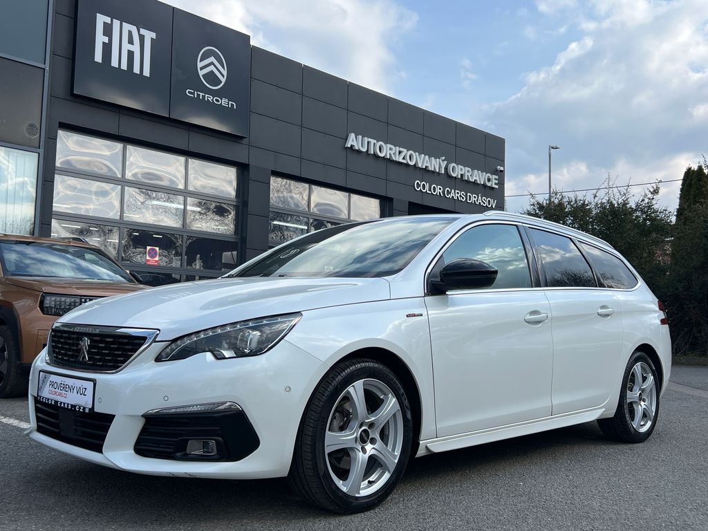 Peugeot 308 </br> 1.2 130k SERVIS ZÁRUKA VÝHŘEV